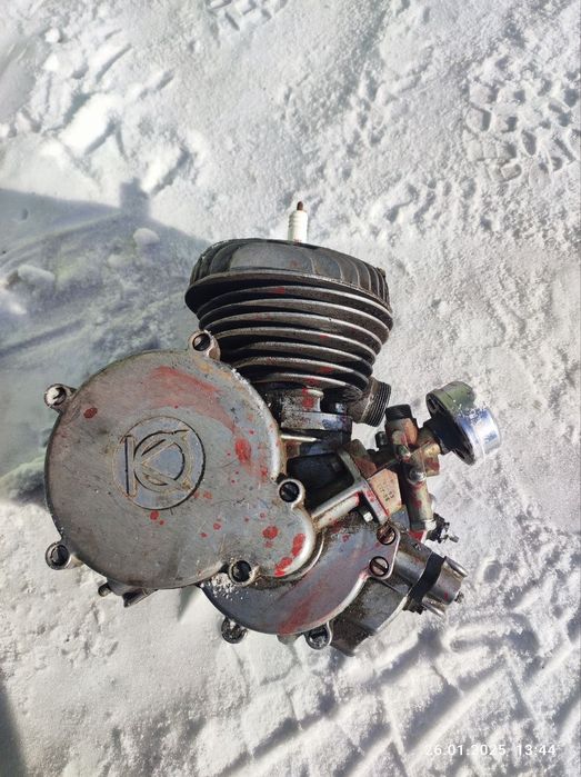 Продам двигатель на мопед