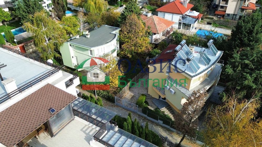 Голяма многоетажна къща във вилна зона Зора, Слънчев Бряг, България, 415 кв. м, 895000 евро