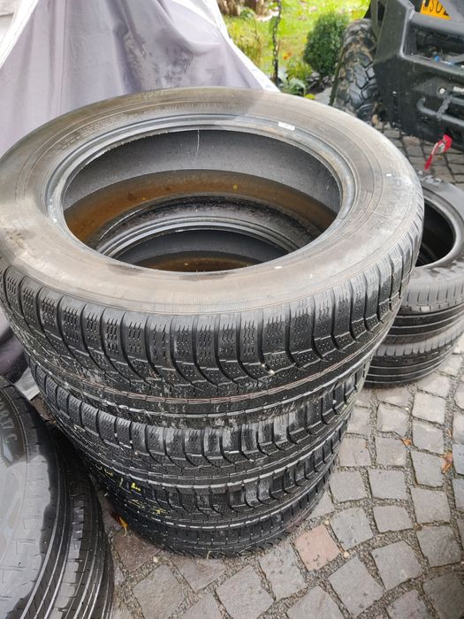 Anvelope iarna Nokian 235/55 R17