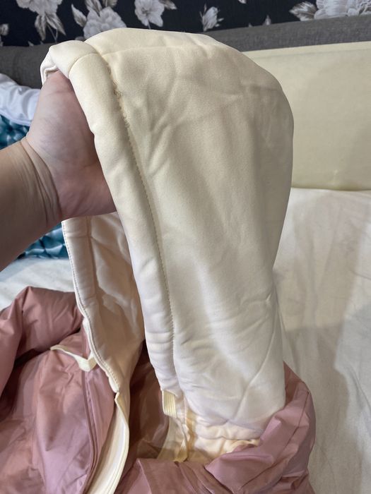 Продам куртку унисекс