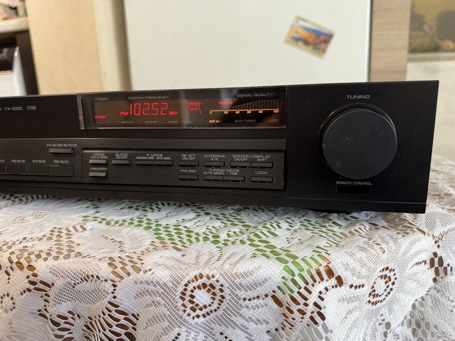 Yamaha TX-1000 Тунер