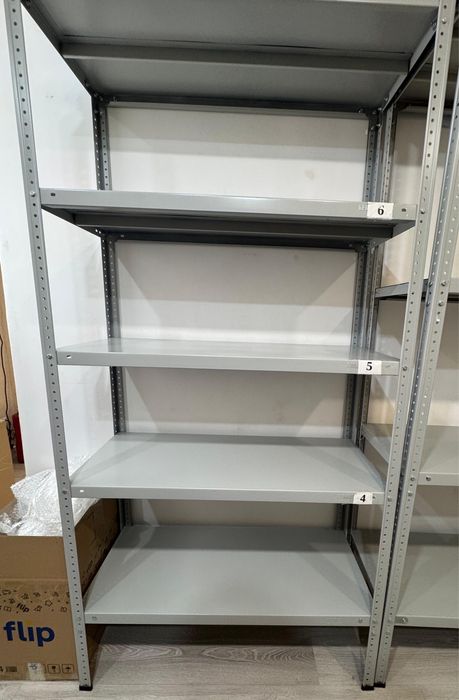 Продам стеллажи