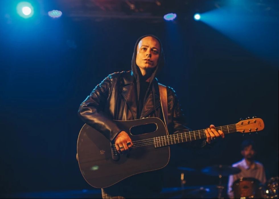 Продам. Новинка. Smart гитара Lava me PRO