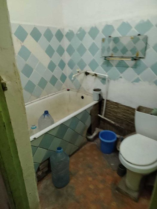 1 Honaliy uy sotiladi Guliston shaxar