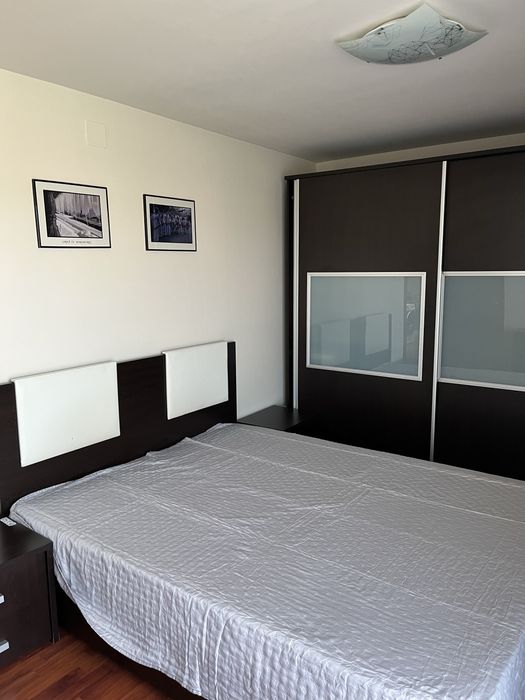 Inchiriez apartament 2 camere in Floresti | Parcare inclusa | un balcon mare