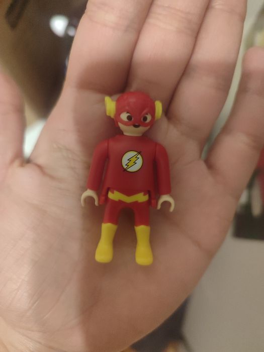 Киндеры игрушки из новой серии