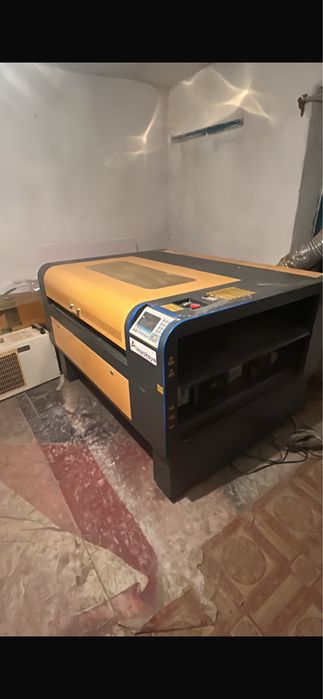 Лазерный апарат 100х80см