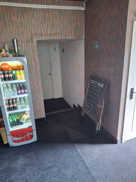 Inchiriez spatiu comercial