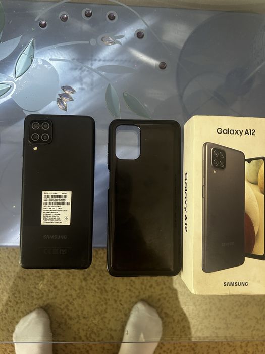 Продам телефон Samsung a12