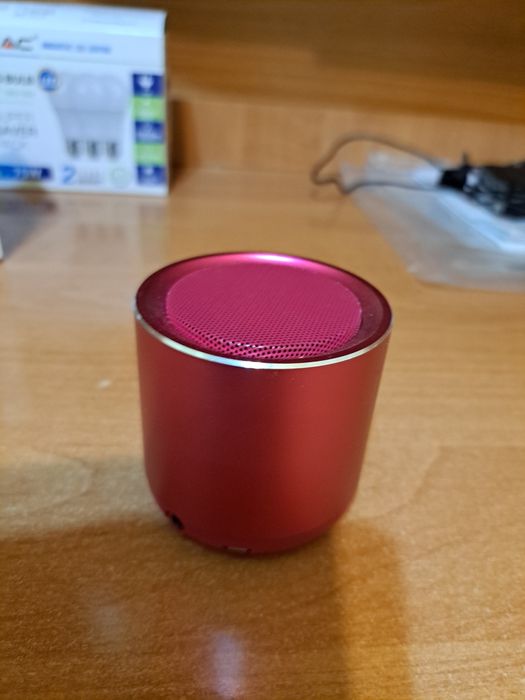 Vand o boxa portabila