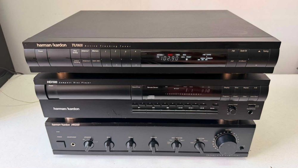 Linie Audio Top Harman Kardon – Amplificator HK6100 + CD HD7600 + TU9600 – Componente Rare