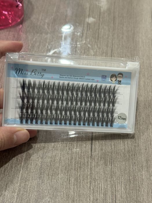 Продам накладные ресницы