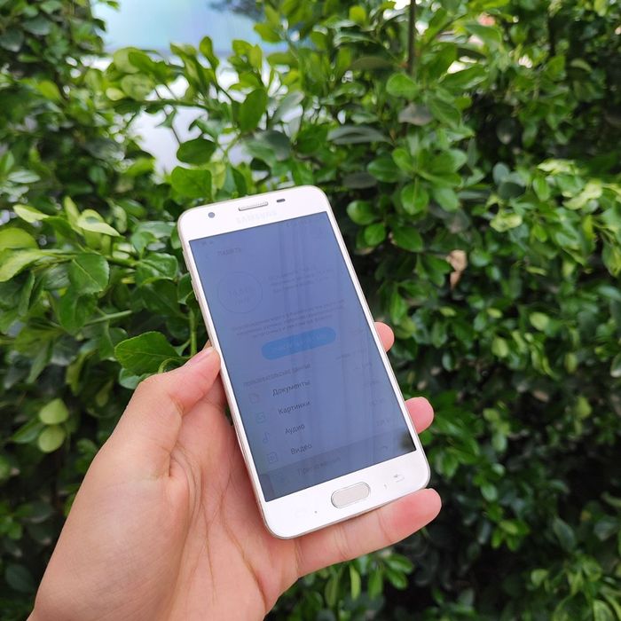 Samsung J5 dastavka bor