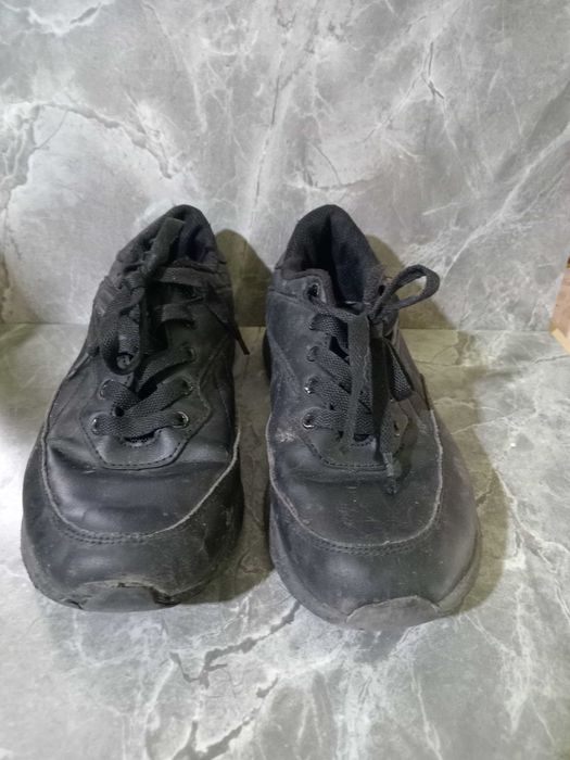 Кроссовки детские