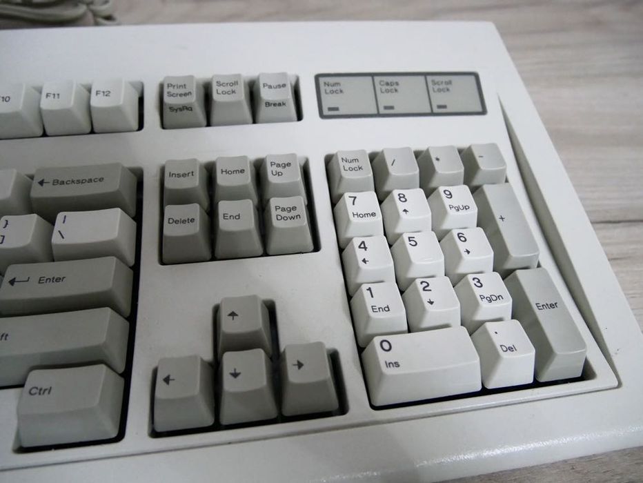 Клавиатура IBM Model M (1993 г) в отличном состоянии.