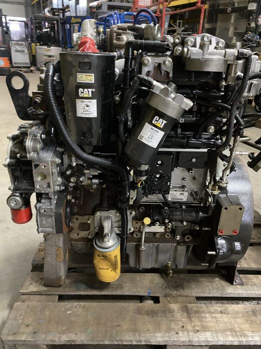 De vanzare motoare caterpillar C 3.4 si C 4.4