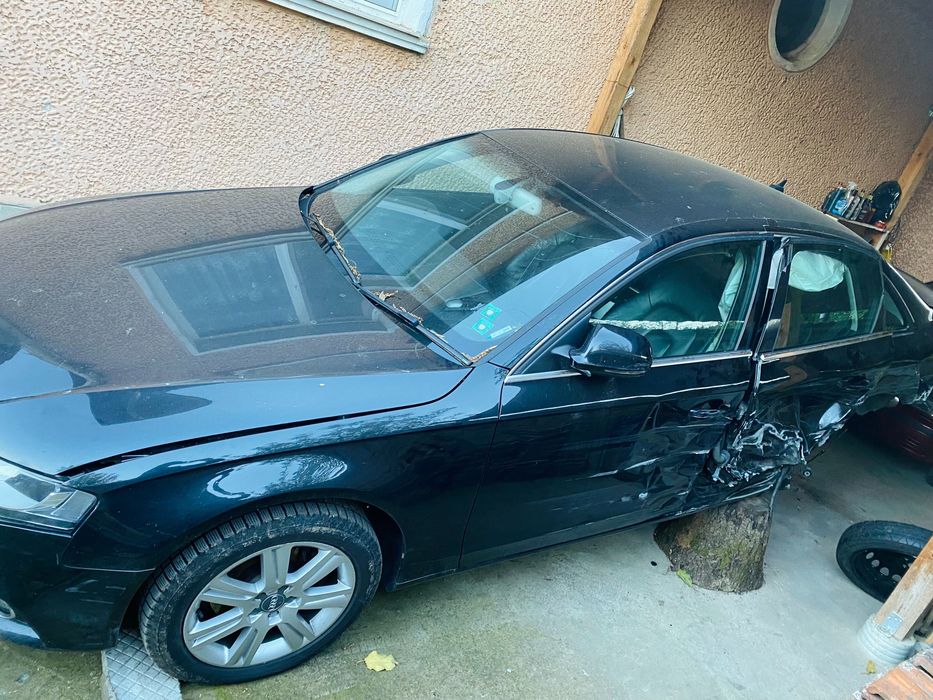 Audi B8 на части