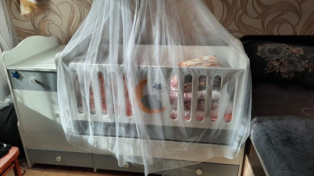 Детский спальный гарнитур.