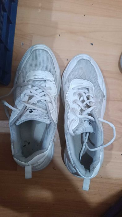 Кроссовки мужские 43 размер