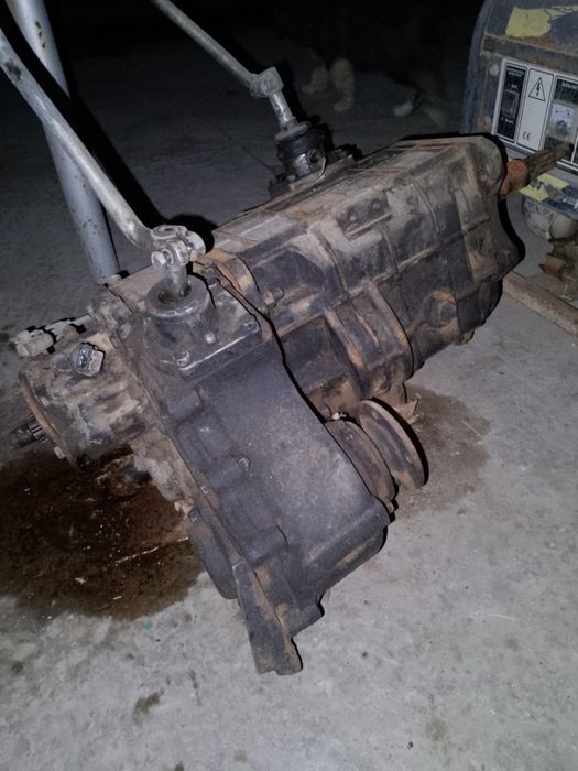 УАЗ Хантер дезил мотор и раздатка комплект отлично ишлаб Турган матор