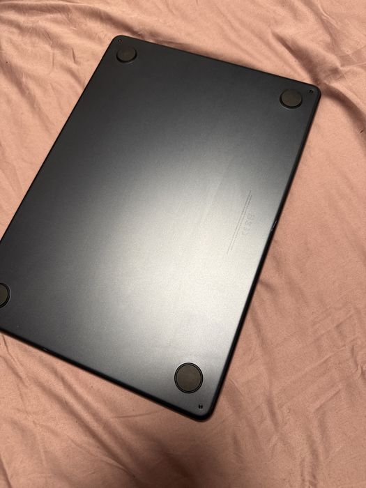 MacBook Air M2 13.6” | 16GB RAM