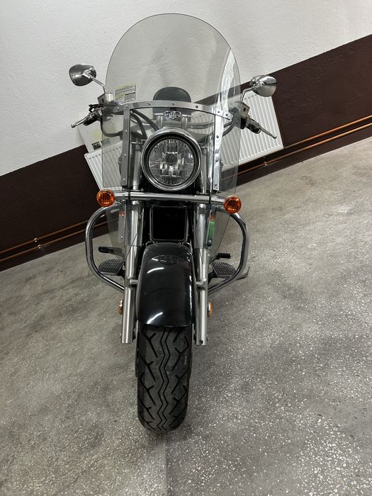 2005 Suzuki Boulevard C90
