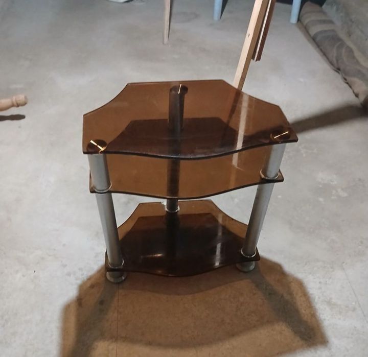 Potistavka tv qoyishga