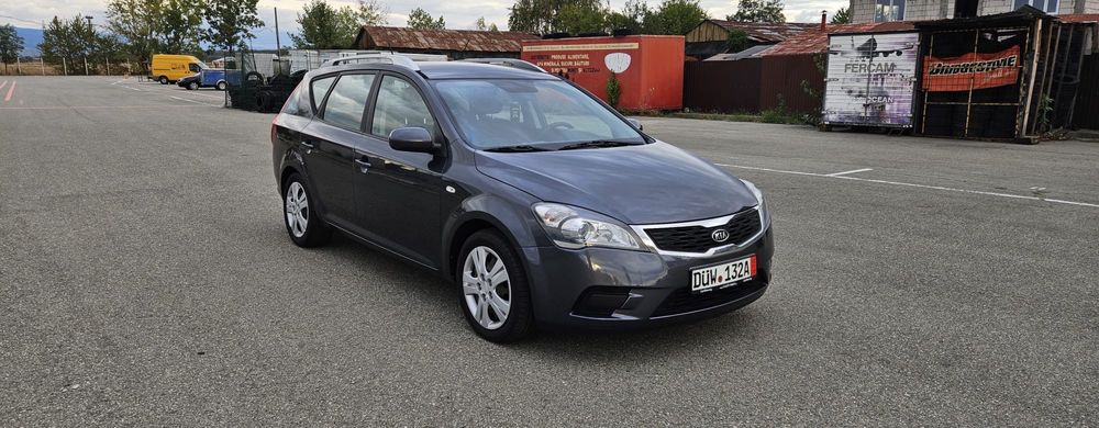 Vand Kia Ceed 1.6 diesel Euro 5 An 2010 0️⃣7️⃣6️⃣1️⃣5️⃣1️⃣9️⃣0️⃣2️⃣0️⃣