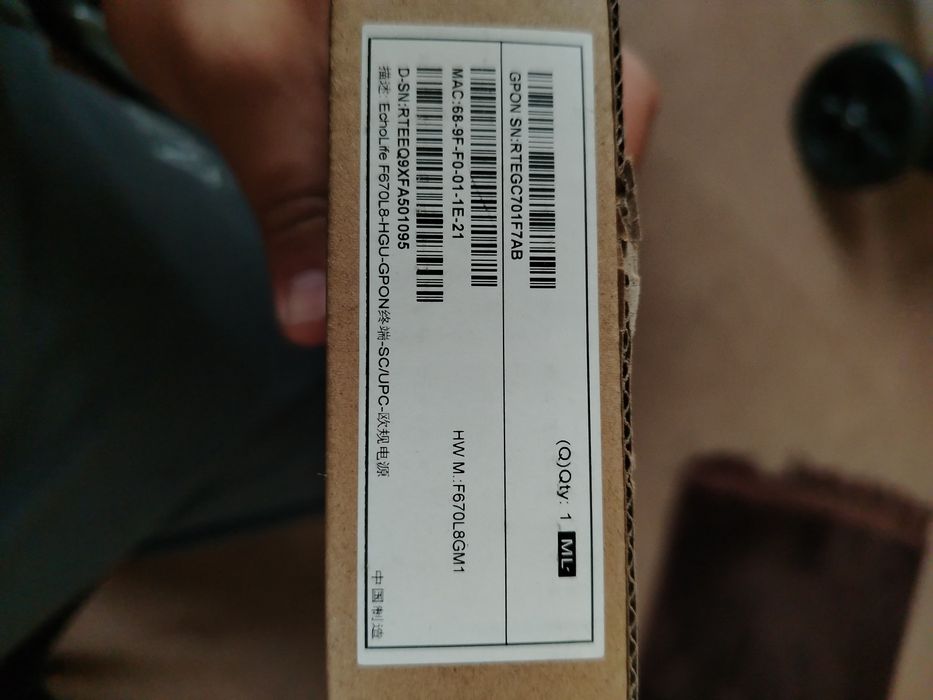 Router sotiladi. 5G 2.4 gers ham qo'llab quvvatlaydi. Optik tola