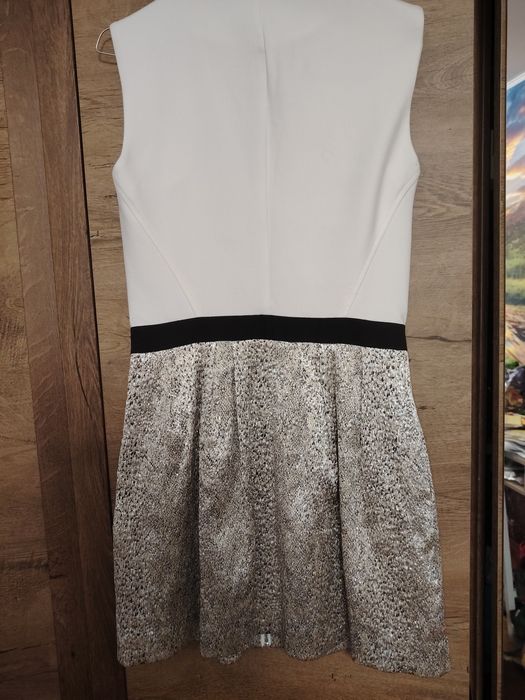 Rochie eleganta alb argintiu