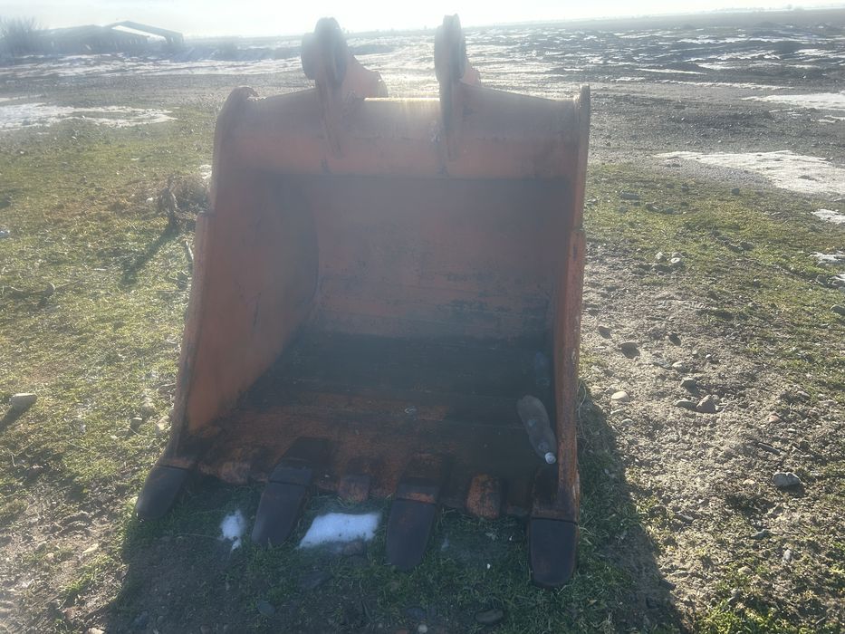 Ковш эксковатора Dossan