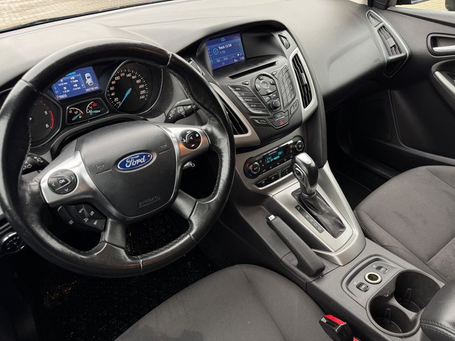 Ford Focus 2014 2.0 TDCI Cutie automata/Echipare Ghia/Distributie și ulei la cutie schimbate recent