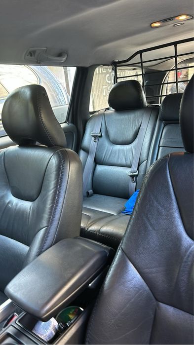 Volvo XC70 2004 2.4 D5