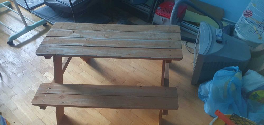 Băncuță pentru copii