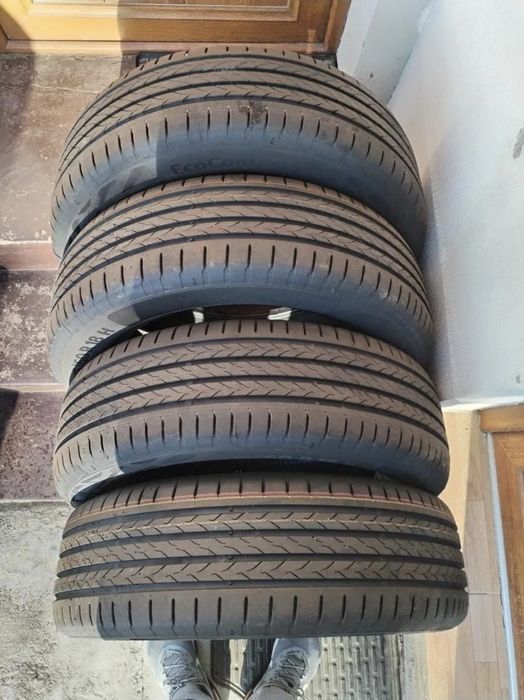 Anvelope vara Duster/Bigster Renault 215 60 18 Continental EcoContact