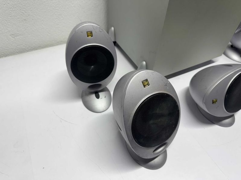 Буфер / субуфер с тонколони - Kef PSW2010/HTS2001