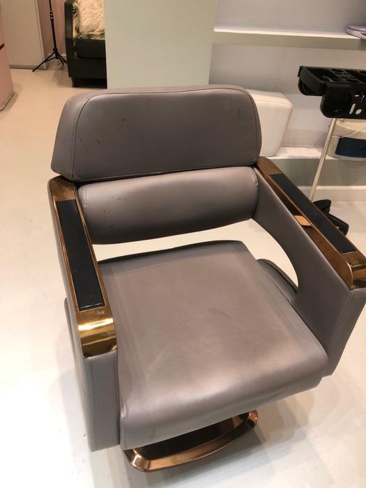 Кресло парикмахера