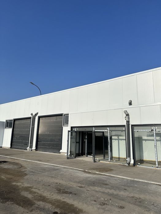 Продается 262 квадратов производственное помещение или под склад: 238 ...