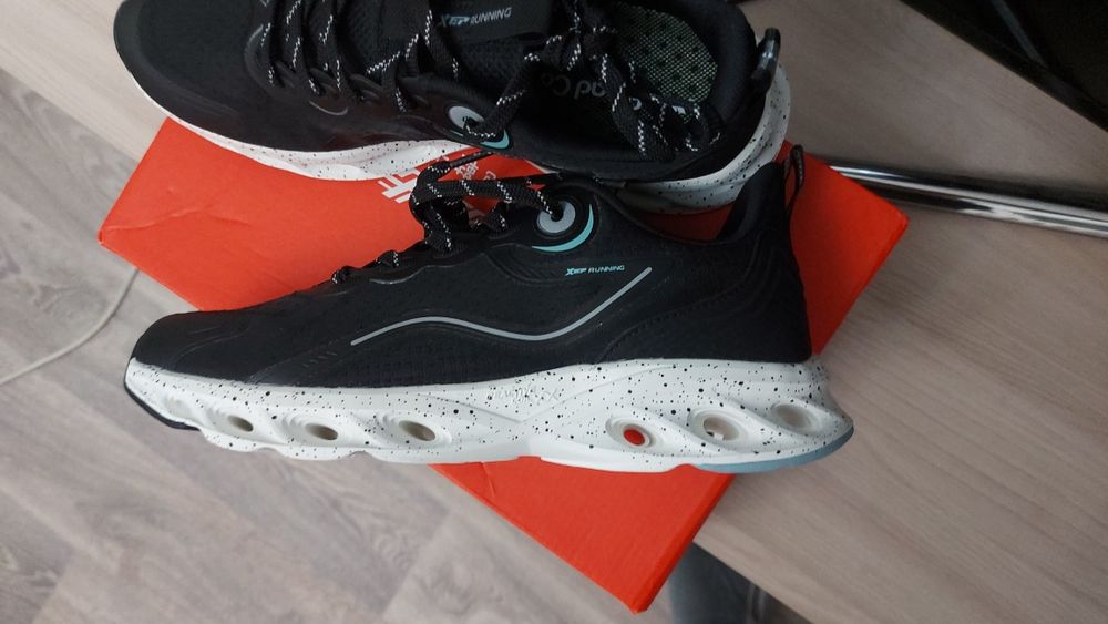 Кроссовки Xtep originals