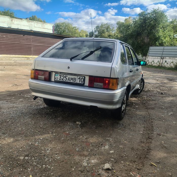 Ваз 2114 стоковая