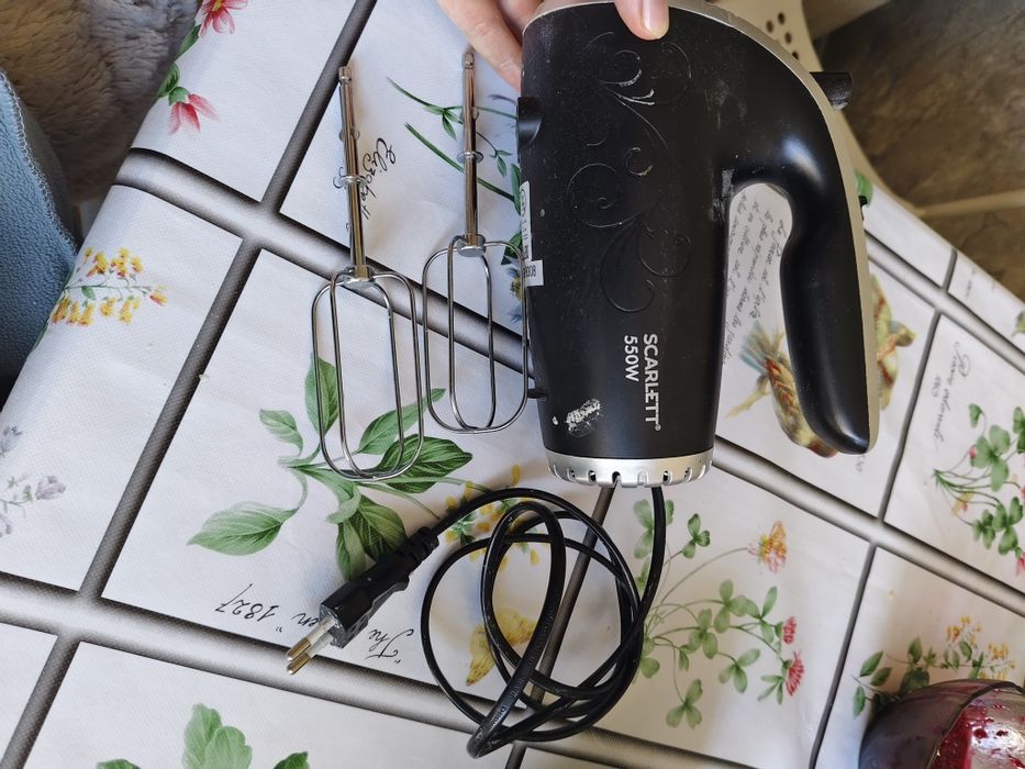 Продам миксер б/у в отличном состоянии