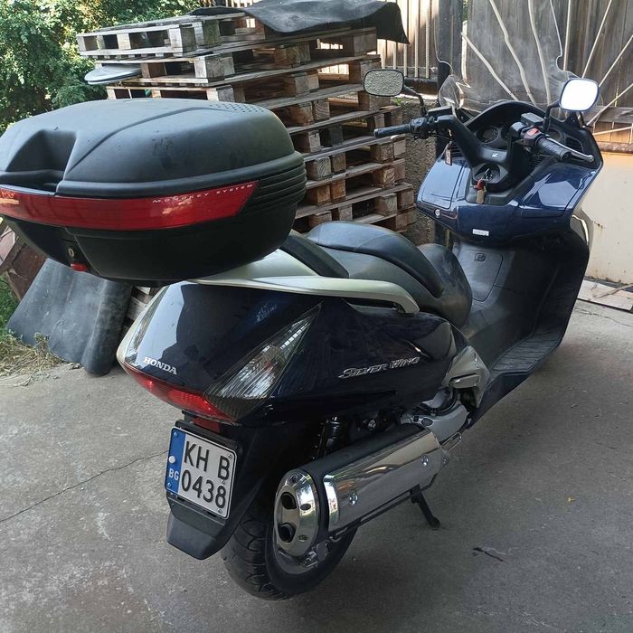 Скутер Honda Silver Wing 600 2003