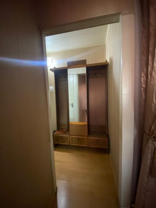 Продам прихожую-вешалку