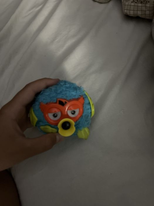 Играчки говорещи и плюшени