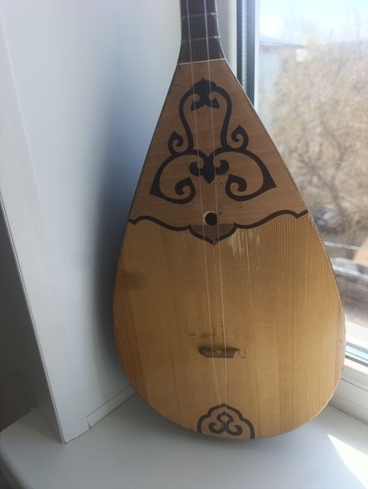 Домбыра 44 размерлі чехолымен