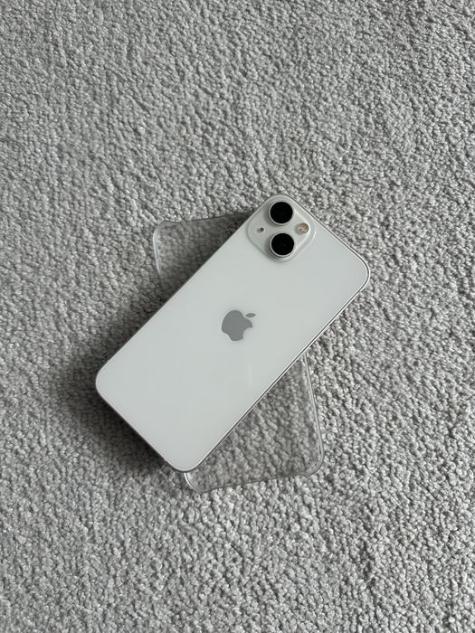 Продам iphone 13