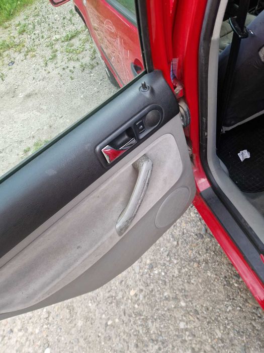Golf 4 1.6 benzina