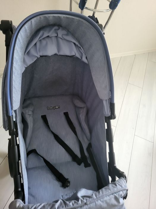 Срочно продам коляску 35 000