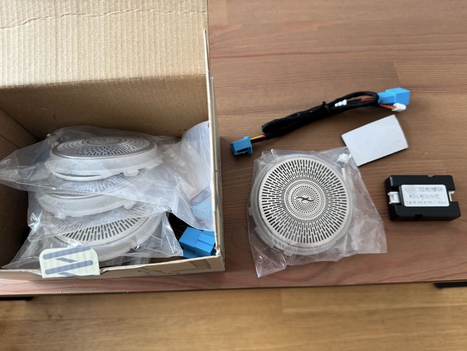 Capace Iluminate Burmester pentru Mercedes