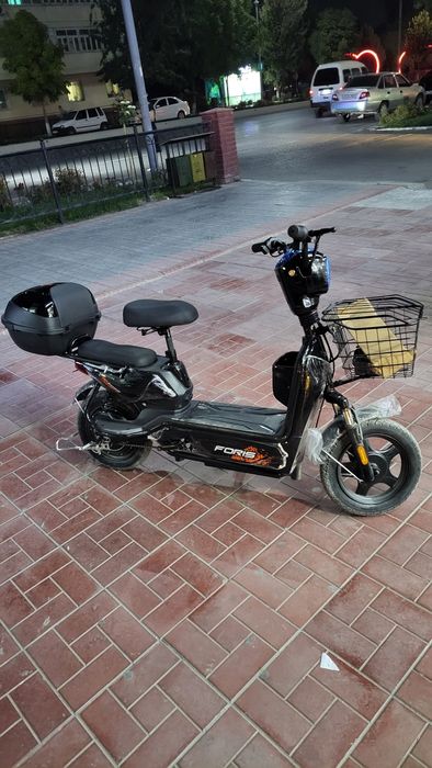 Електро скутер .